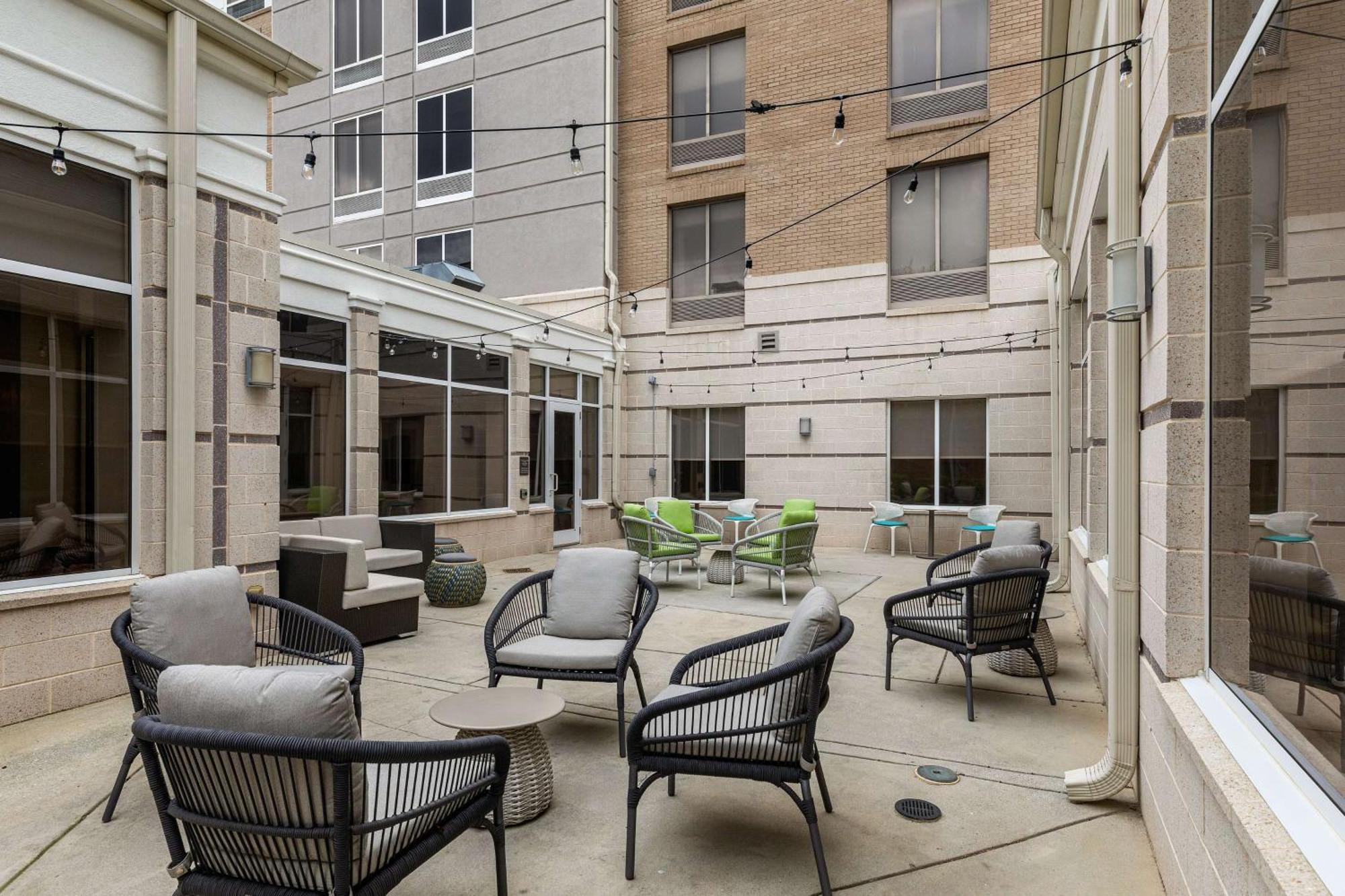 Hilton Garden Inn Atlanta East/Stonecrest Lithonia Kültér fotó